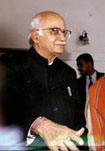 advani.jpg (5304 bytes)